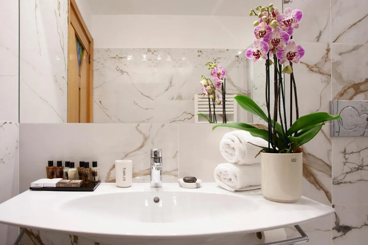 Harry'S Bar Trevi Luxury Apartments - Sardegna Rome Italy