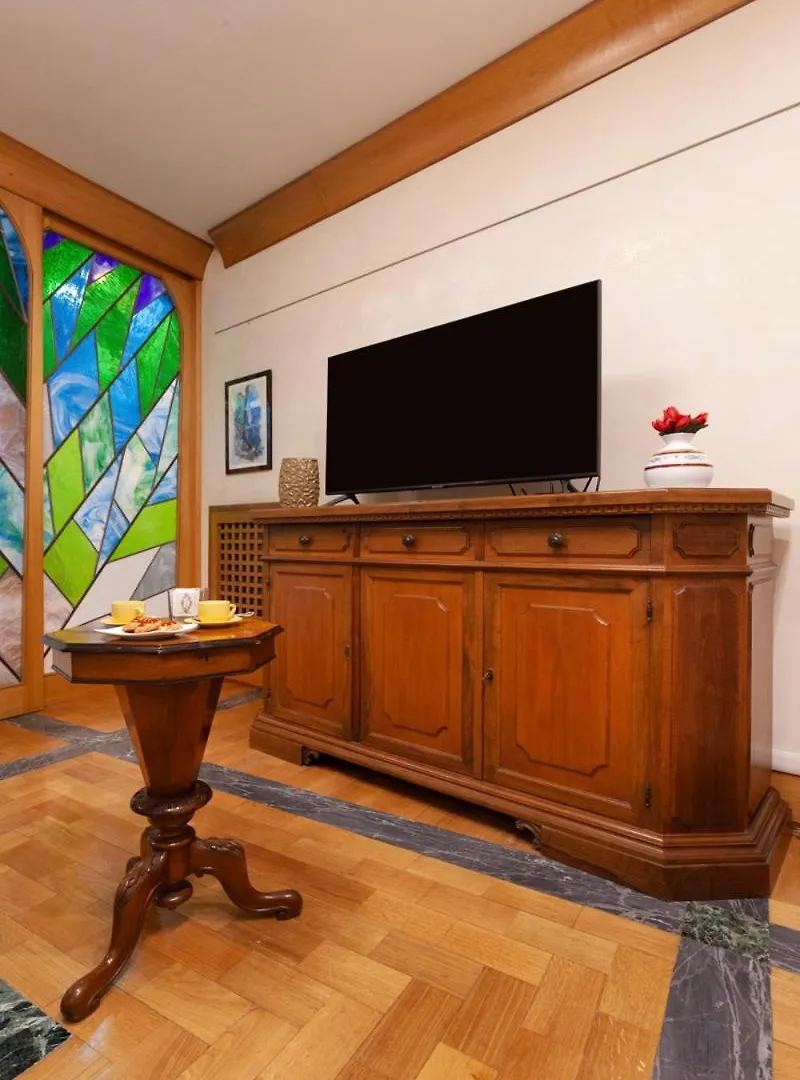 Harry'S Bar Trevi Luxury Apartments - Sardegna Rome