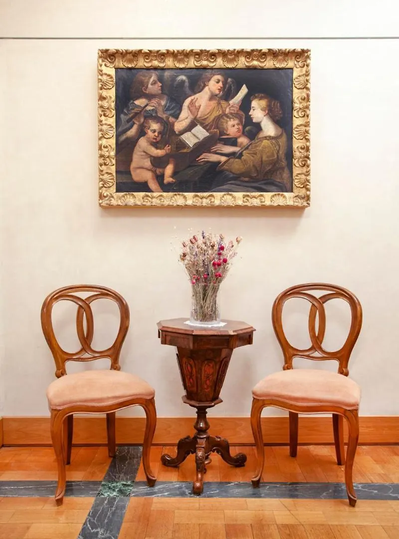Harry'S Bar Trevi Luxury Apartments - Sardegna Rome Italy